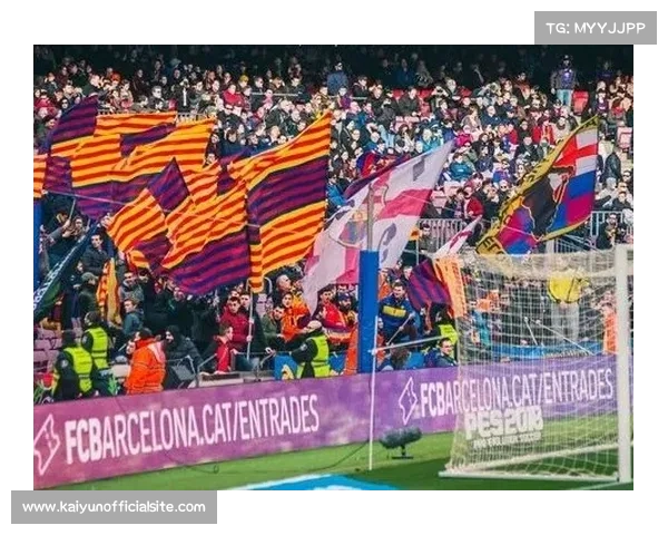 “光明球场座无虚席：本菲卡球迷营造葡萄牙主场恐怖气氛”